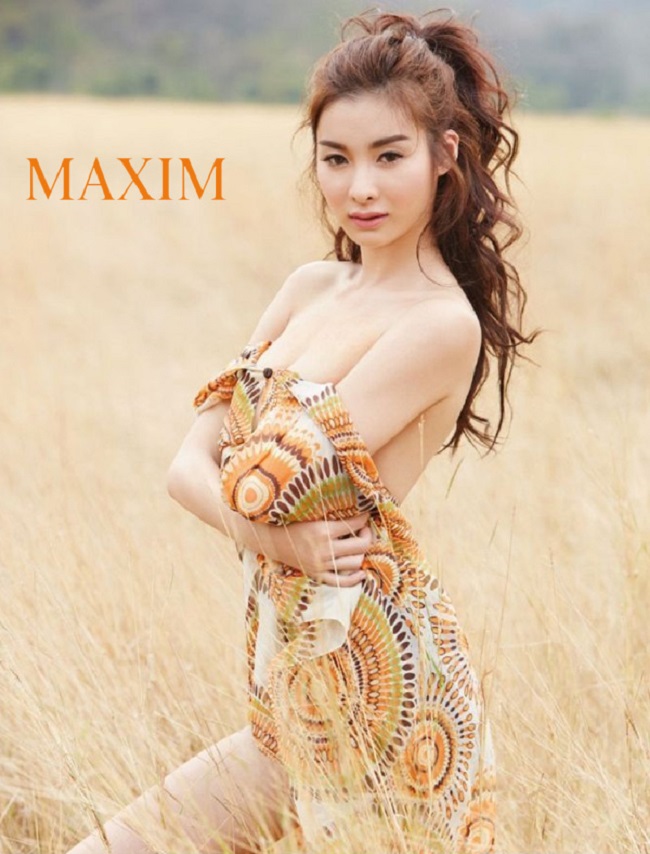 Mod Napapat nằm trong top những mỹ nhân gợi cảm nhất xuất hiện trên tạp chí Maxim vài năm gần đây.&nbsp;