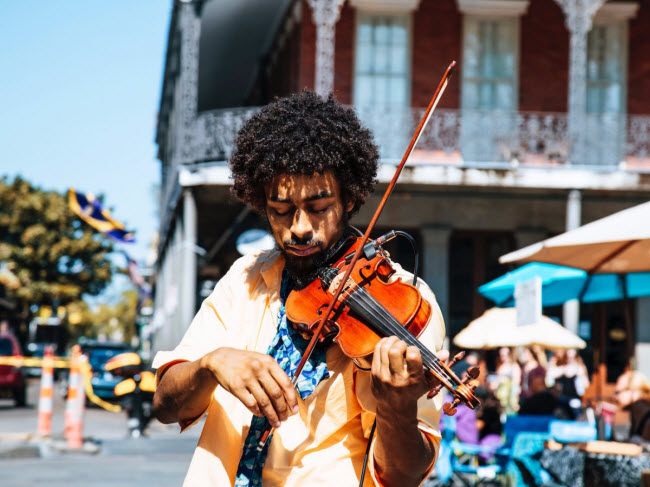 New Orleans, bang Louisiana, Mỹ: Thành phố sẽ kỷ niệm 300 năm thành lập vào năm 2018, với nhiều sự kiện đặc biệt, trình diễn âm nhạc, tiệc và bắn pháo hoa. Nhân dịp này, một số khách sạn mới cũng được đưa vào sử dụng giúp du khách có thêm lựa chọn về nơi lưu trú.