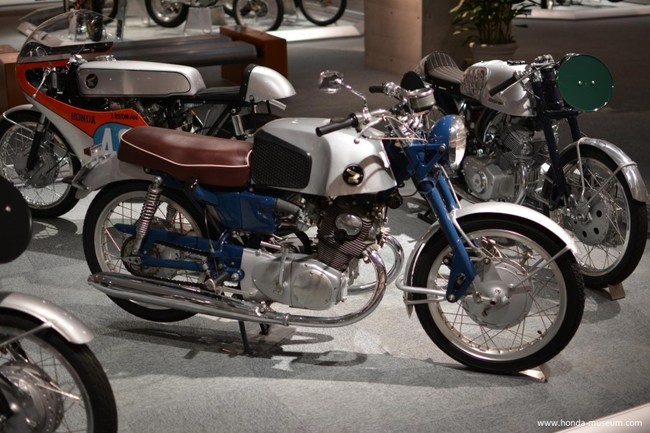 1959 Honda DREAM CR71 SUPER SPORTS