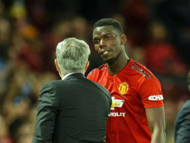 Mourinho hiến kế MU thay Pogba: Cận vệ Ronaldo đấu SAO 2000 tỷ đồng