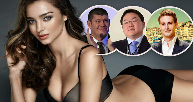 Sau đó Miranda Kerr đã phải trao trả lại số nữ trang này để trả lại quỹ. Trong quá khứ và hiện tại cô còn có quan hệ yêu đương với 3 tỷ phú khác.