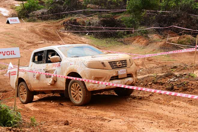 Nissan Navara xuất sắc giành ngôi vị Á quân tại VOC 2018 - 7