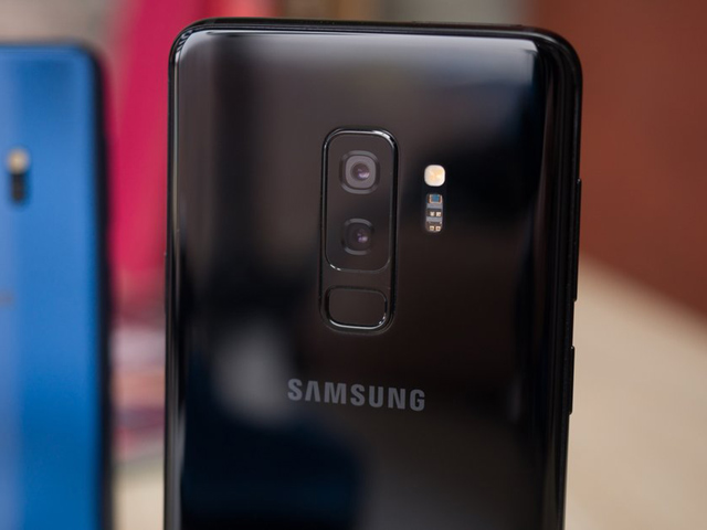 Bộ ba Galaxy S10 ba camera sau tiếp tục lộ thông số