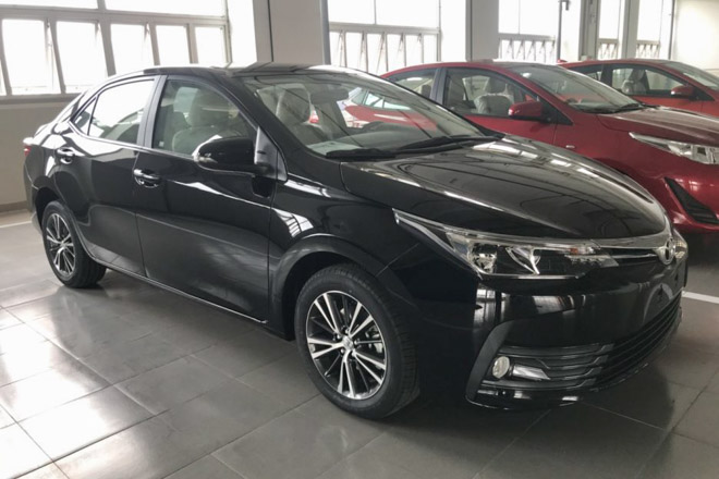 Toyota Việt Nam nâng cấp Corolla Altis 2018: Bổ sung thêm Cruise Control, nút khởi động - 3