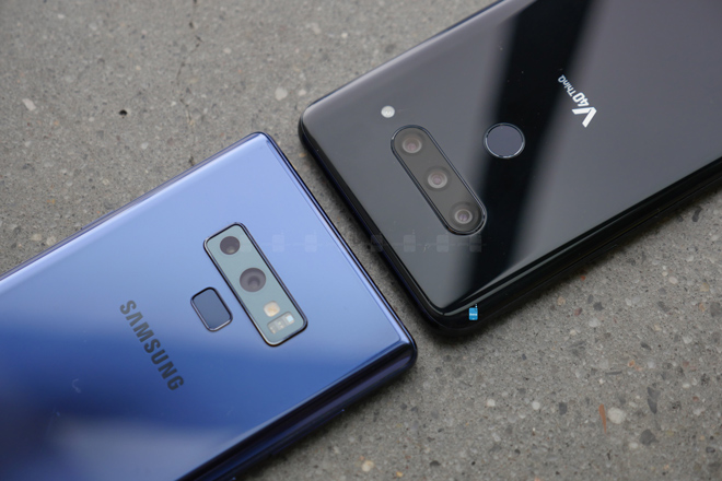 LG V40 ThinQ và Galaxy Note 9 so tài cao thấp - 5