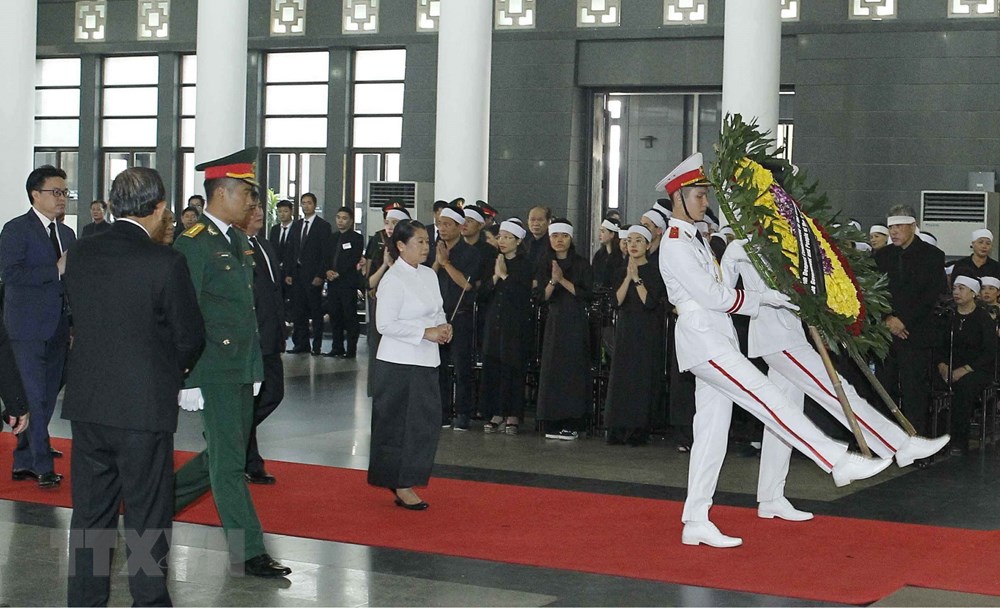 Ảnh: Các đoàn nước ngoài viếng nguyên Tổng Bí thư Đỗ Mười - 1