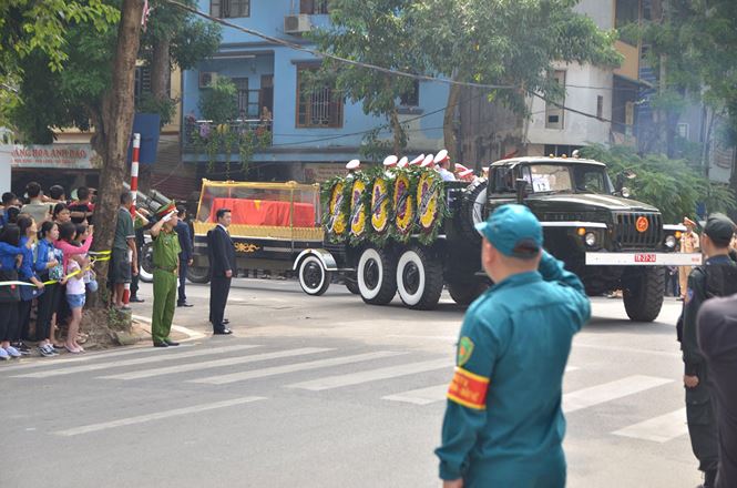 Hình ảnh lãnh đạo Đảng, Nhà nước tiễn biệt nguyên Tổng Bí thư Đỗ Mười - 13