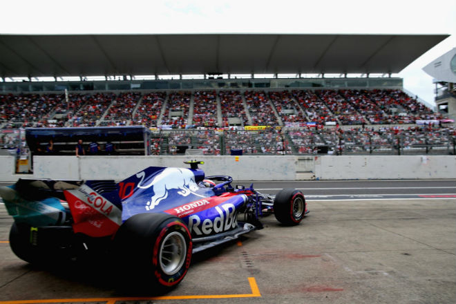 Đua xe F1, Japanese GP: Hamilton đạt mốc 80 pole, Ferrari tiếp tục gục ngã - 4