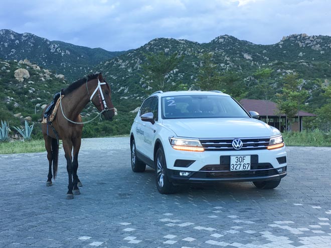 Đánh giá Volkswagen Tiguan Allspace: Hành trình 800km &#34;lên rừng xuống biển&#34; - 14