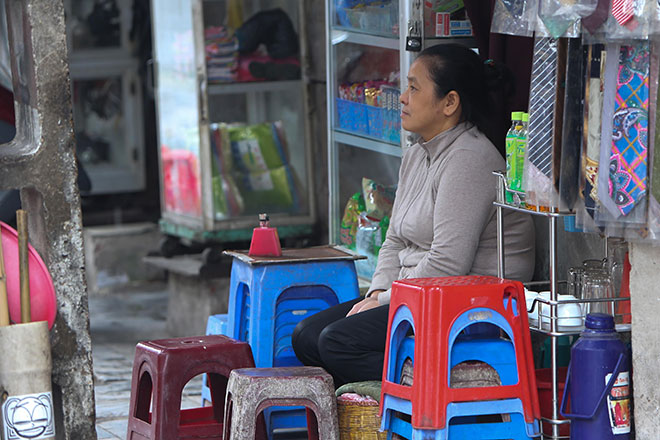 Ảnh: Hà Nội &#34;đẹp lạ&#34; trong ngày gió lạnh đầu mùa tràn về - 6