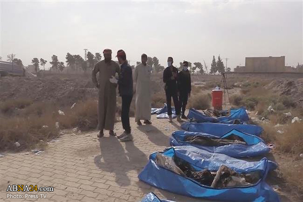 Phát hiện mộ tập thể lớn chưa từng thấy của những người bị IS giết hại - 1