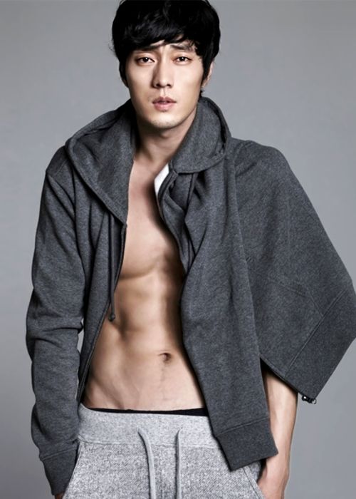 So Ji Sub ngày càng phong độ nhờ chế độ ăn “3 không” - 4