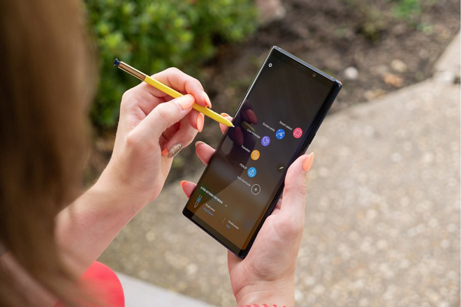 iPhone Xs Max bán ra không lâu, Galaxy Note 9 đã hạ giá mạnh - 2