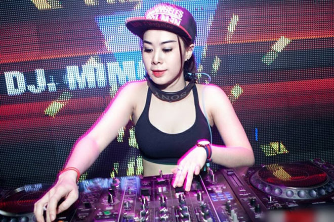 Gặp khó với nghề Dj, bạn gái sexy nối gót Hùng Thuận đi buôn bán - 5