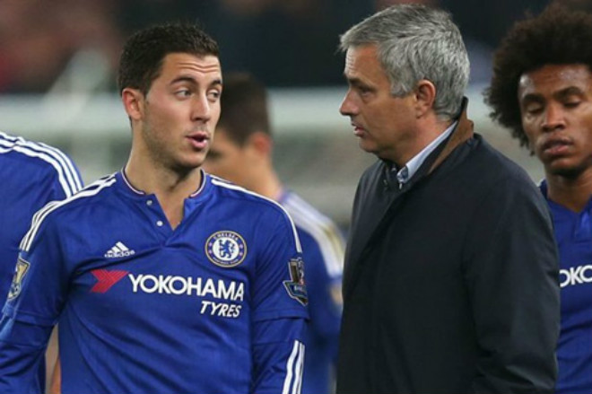 Hazard tung hỏa mù Chelsea: Sarri mạnh miệng, Mourinho bị “thả thính” - 2