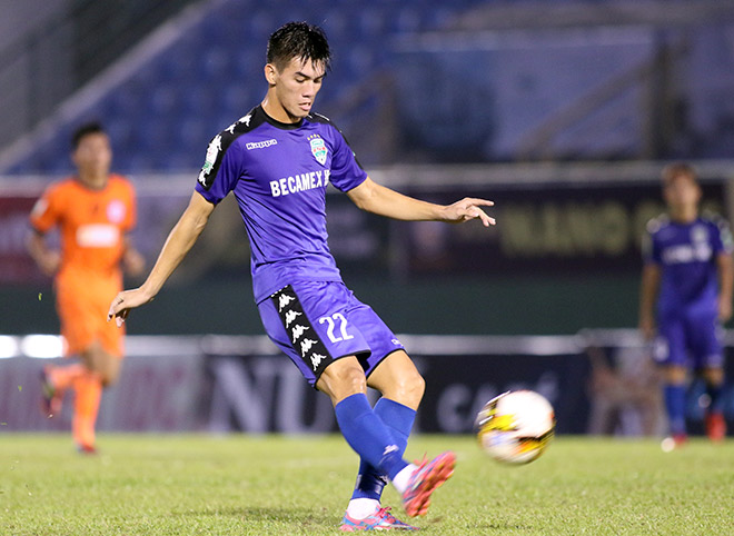 ĐTVN săn vàng AFF Cup: Hùng Dũng, Tiến Linh hay tân binh nào ấn tượng? - 2