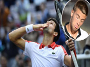 Thể thao - Clip hot tennis: Sai lầm &quot;trăm năm có một&quot;, Coric tặng quà Djokovic