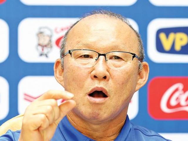 AFF Cup 2018: HLV Park Hang Seo do thám đối thủ tuyển Việt Nam