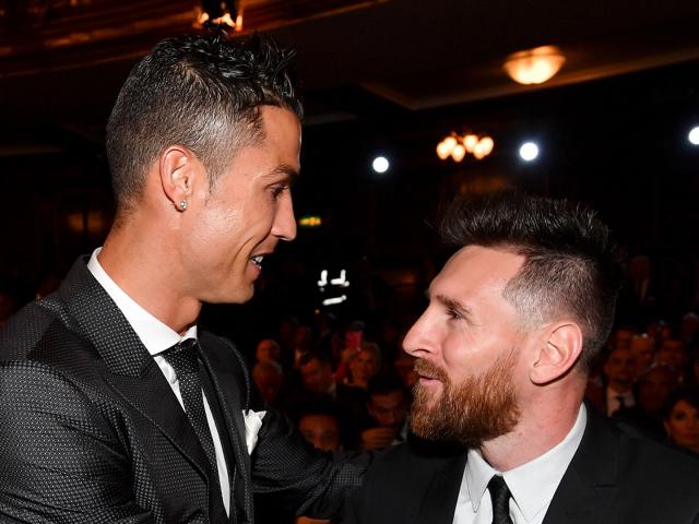 Ronaldo đấu Messi giải Bàn chân Vàng: Cơ hội lớn khi không có Modric