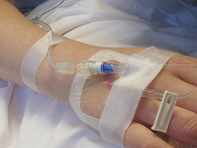 HN: Bé 2 tuổi tử vong khi truyền dịch chữa tiêu chảy ở phòng khám tư - 1