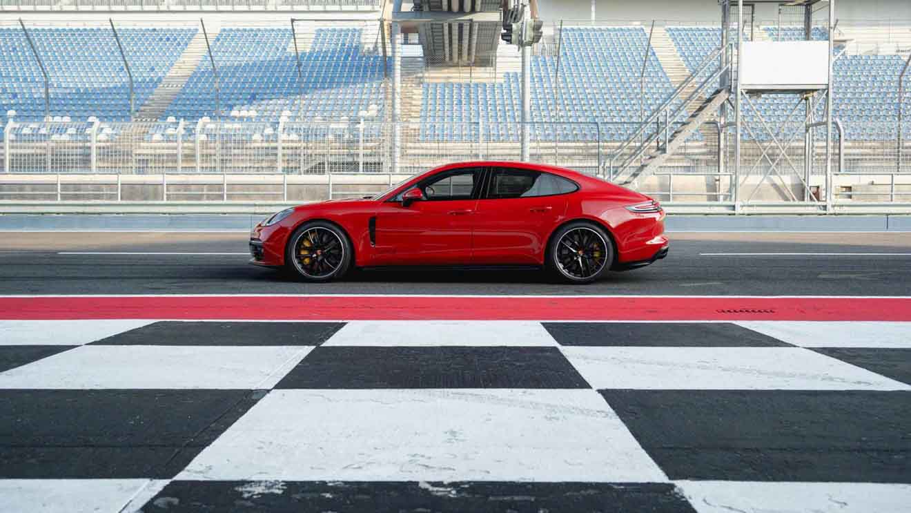 Porsche ra mắt bộ đôi Panamera GTS mới, giá bán hơn 8 tỷ đồng - 4