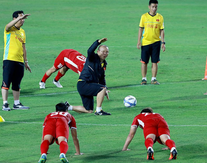 ĐTVN &#34;tu luyện&#34; ở Hàn Quốc: Sao U23 vô địch V-League không ngán đấu đàn anh - 1