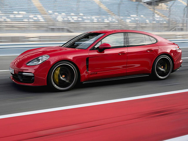 Porsche ra mắt bộ đôi Panamera GTS mới, giá bán hơn 8 tỷ đồng