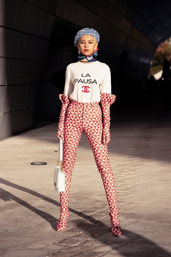 Phí Phương Anh mang tủ đồ tiền tỷ qua Seoul Fashion Week - 5