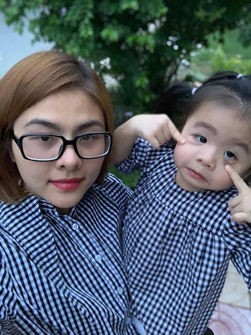 DV Vân Trang với mẹo kích sữa - giảm cân sau Tết, sữa mẹ rần rần, bé phổng phao - 1