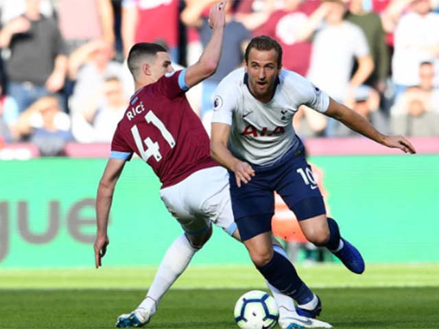 West Ham - Tottenham: Người hùng đóng thế cuối hiệp (H1)