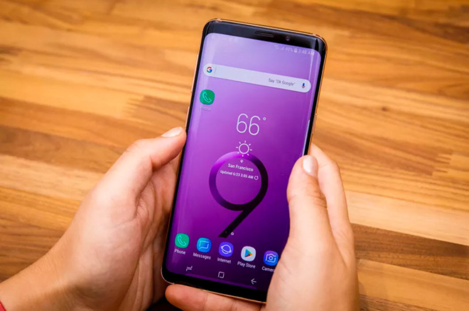 Smartphone Samsung có thể chứa cảm biến máy ảnh và vân tay trên màn hình - 1