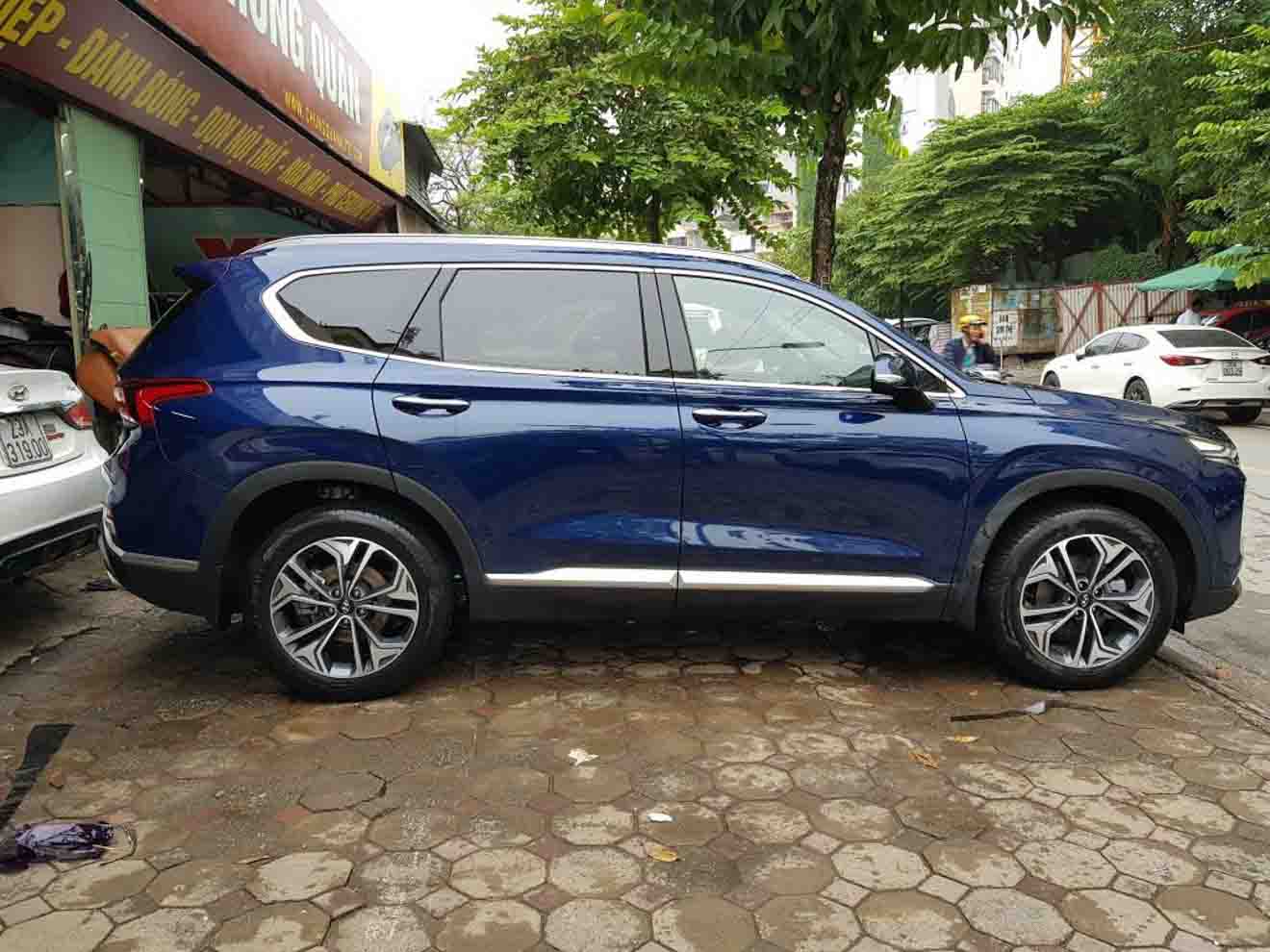 Hyundai SantaFe 2019 bất ngờ xuất hiện trên đường phố Hà Nội - 3