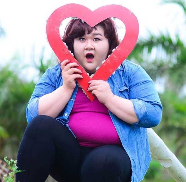 Cô gái Hà Nội từng nặng 127 kg đổi đời sau khi trải qua &#34;địa ngục hút mỡ&#34; - 1