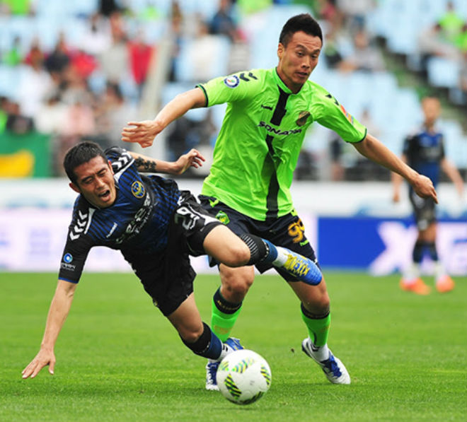 ĐT Việt Nam - Incheon United: Chờ thầy Park giải bài toán Văn Thanh - 2