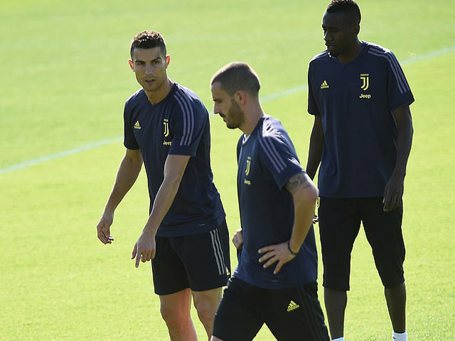 MU-Juventus: Ronaldo chăm chỉ ”luyện công”, quyết đại náo Old Trafford