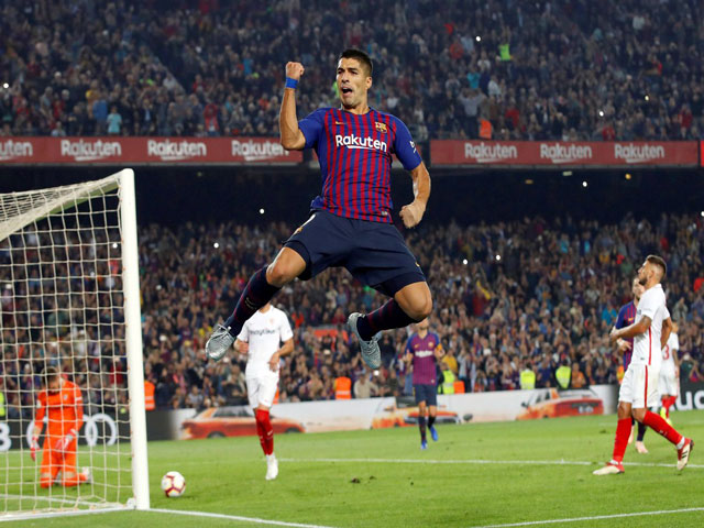 Chấm điểm siêu sao vòng 9 La Liga: Suarez trở lại trong ngày Messi ”gãy cánh”