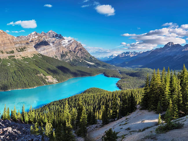 Canadian Rockies, Vườn quốc gia Banff, Banff, Canada: Rockies Canada, trong đó bao gồm khoảng 50 đỉnh vượt quá 11.000 feet, được bao xung quanh với các hồ tuyệt đẹp.
