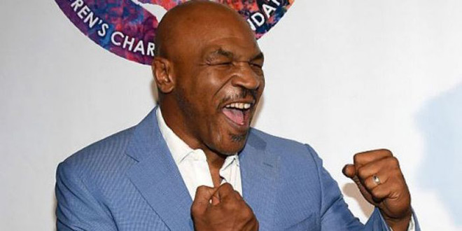 Vỡ lở &#34;chuyện ấy&#34; Mike Tyson: 15 cô gái mỗi ngày, &#34;yêu&#34; 1.300 mỹ nhân - 4