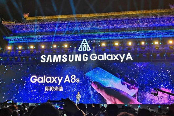 Samsung mang thiết kế quá đỉnh vào smartphone Galaxy A8s, đẹp miễn chê - 1