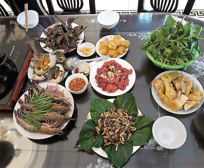 Đi săn loài ong “tử thần” vùng sơn cước, kiếm nửa triệu/kg - 12