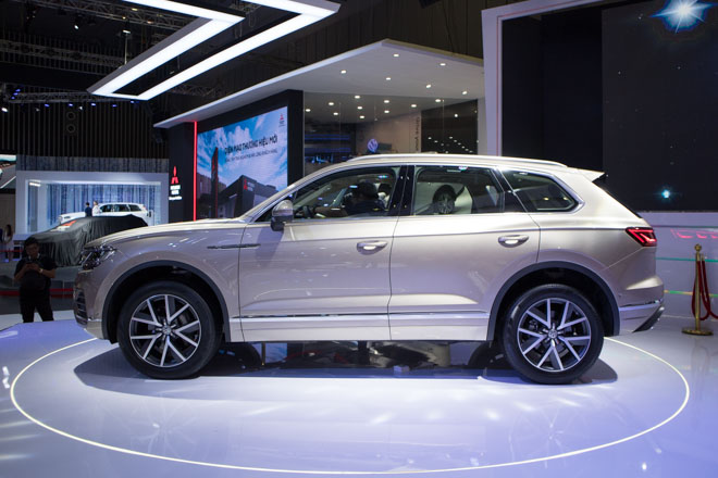 Volkswagen giới thiệu SUV cỡ lớn Touareg 2019 tại Việt Nam - 3