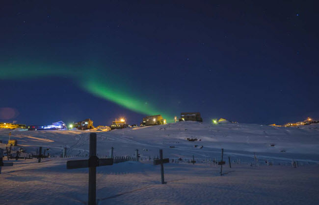 Iqaluit, Canada: Thủ phủ của vùng Nunavut nằm trên hòn đảo Baffin và có nhiệt độ trung bình vào tháng 1 là -27,5 độ C.