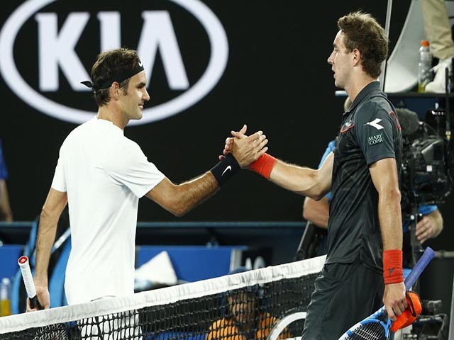 Federer - Struff: 2 set kịch chiến kiểu “Tàu tốc hành” (Vòng 2 Basel Open)