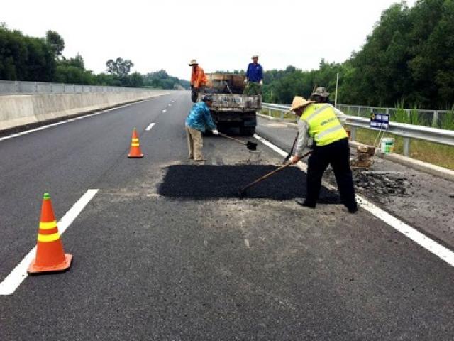 Cao tốc 34.000 tỷ Đà Nẵng  - Quảng Ngãi đã thu phí trở lại