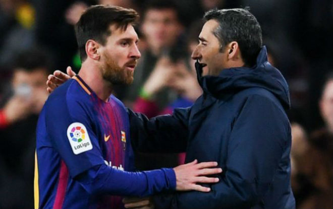 Barca sinh biến “Siêu kinh điển”: Messi gãy tay vẫn lấn quyền Valverde - 2