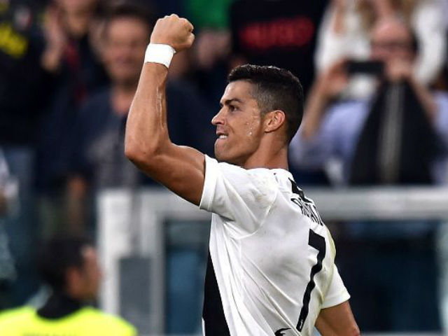 Ronaldo bùng nổ 402 bàn: Juventus mua SAO Barca 100 triệu euro tặng quà
