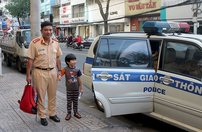 CSGT: &#34;Có vụ tai nạn ám ảnh đến mất ngủ&#34; - 1