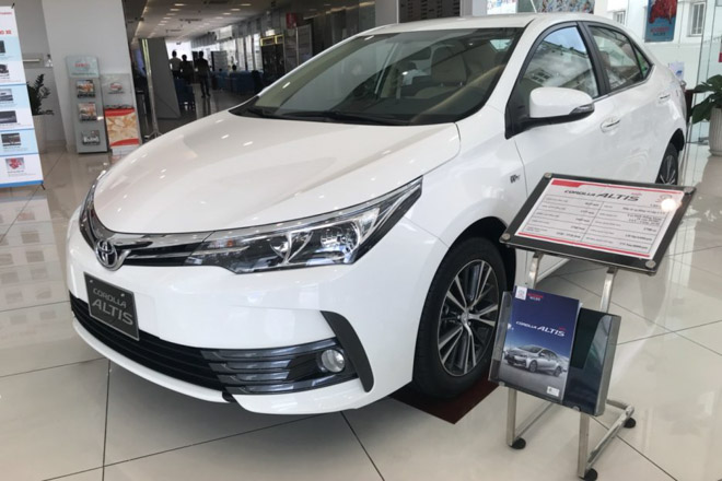 Giá xe Toyota Altis 2018 lăn bánh cập nhật mới nhất tháng 10 - 4