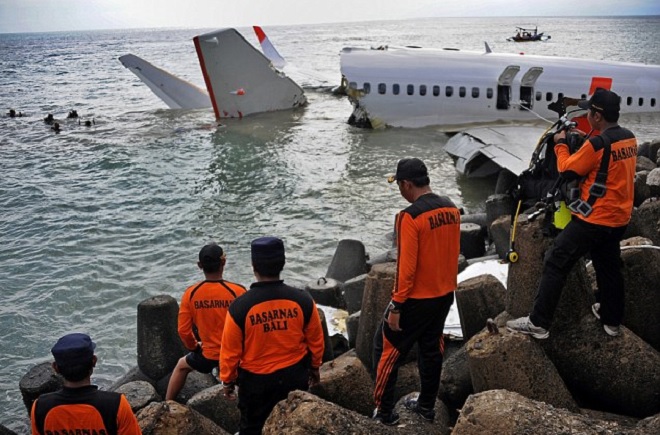 Máy bay Indonesia chở 189 người rơi: Hàng loạt tai nạn &#34;bám theo&#34; một hãng - 4