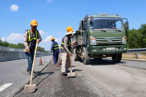 Chủ đầu tư nói gì về phản ánh “bán thầu” tại cao tốc 34.500 tỷ đồng? - 2